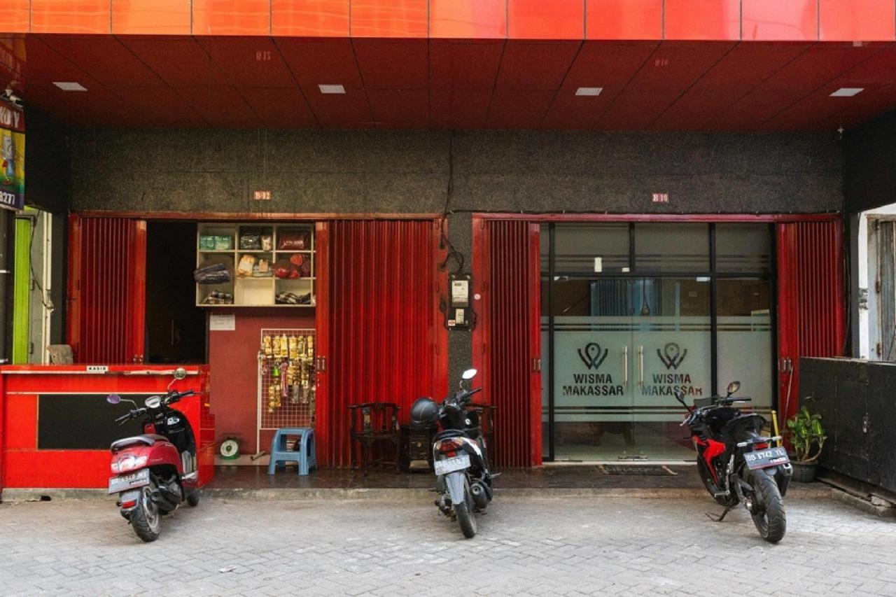 Reddoorz @ Hertasning Area 2 マカッサル エクステリア 写真